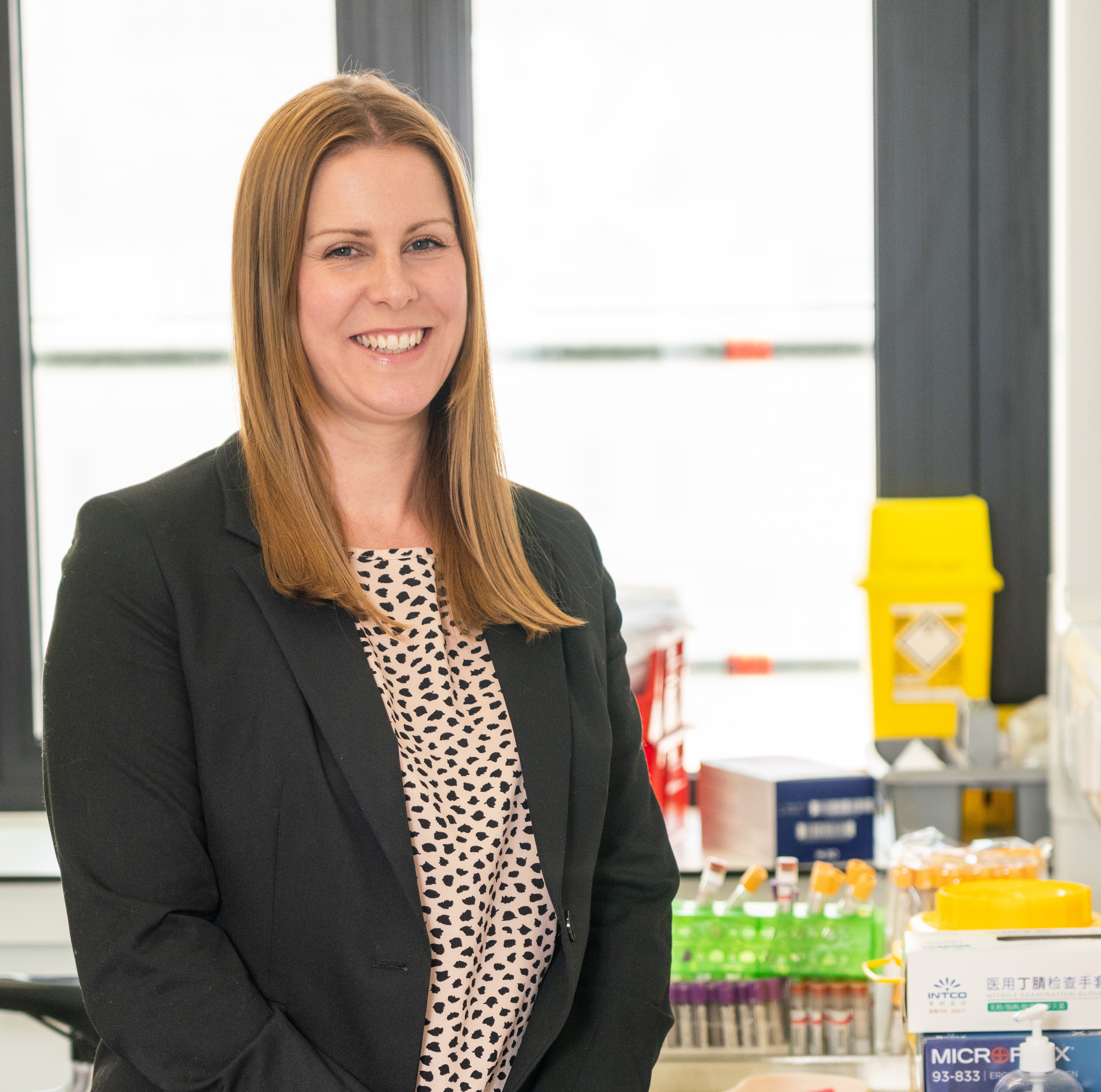 Dr Suzanne Miller